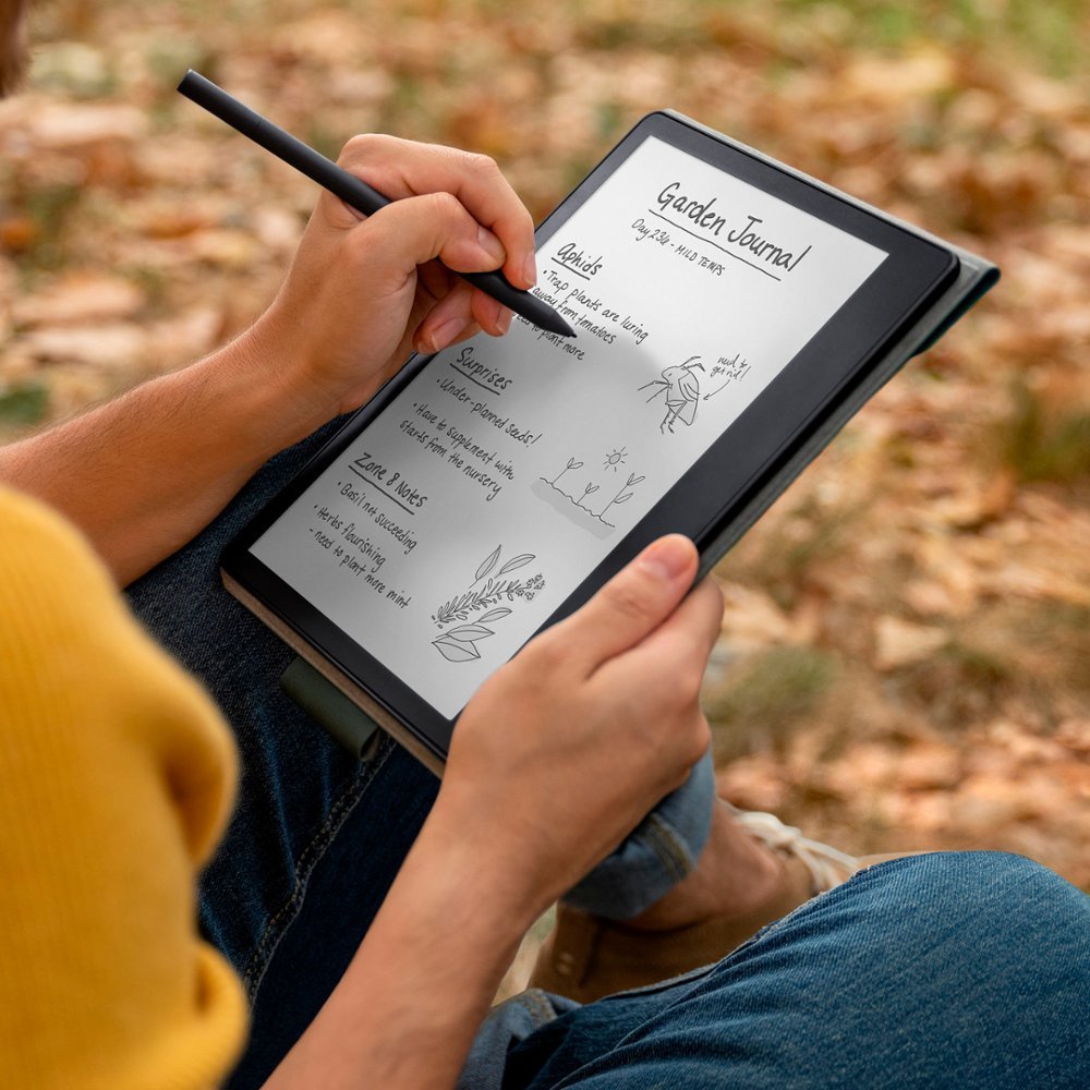 Amazon Kindle Scribe 10.2 in 32GB Premium Pen Reading