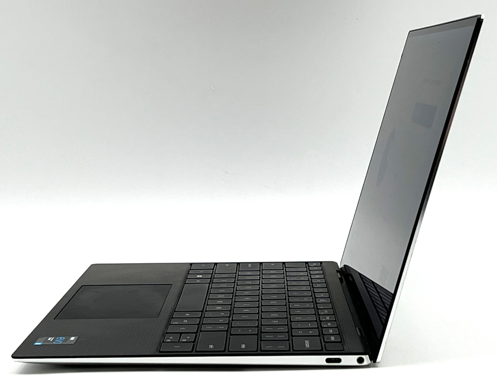 Dell XPS 13 9310 Laptop - FHD+ Touch - i7-1185G7 - 16GB RAM - 1TB