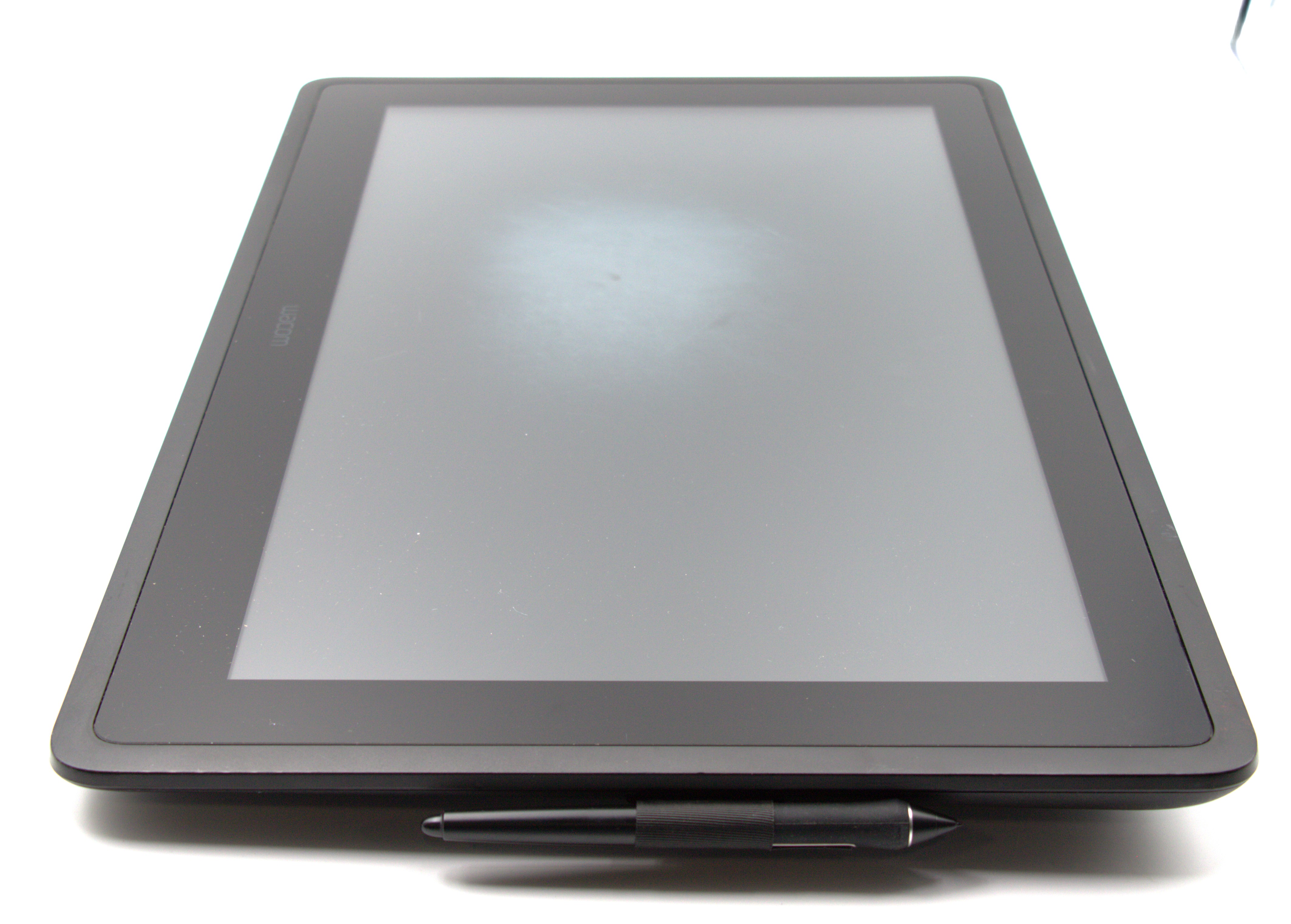 Wacom - Cintiq 22 Pen Display Drawing Tablet - Black - DTK2260K0A
