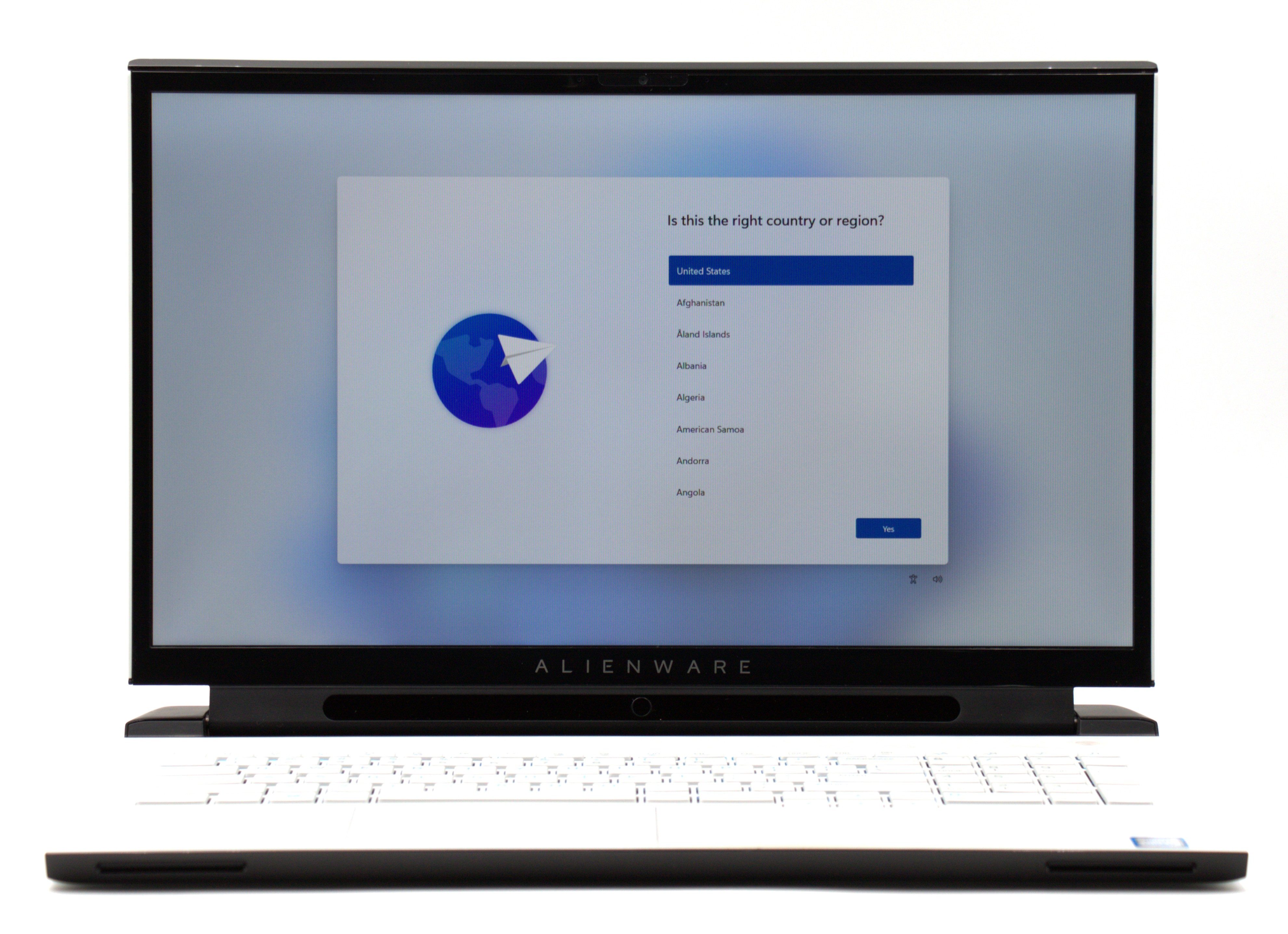 Alienware m17 R2 - 17.3 FHD - i7-9750H - 16GB - RTX 2060 - 512GB